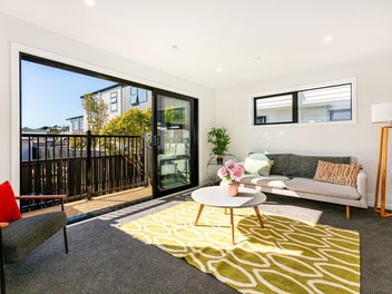 LAST ONE LEFT! - New Designer Home in Tawa