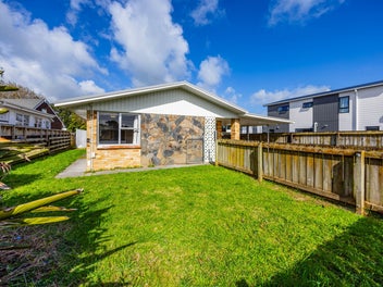 Opportunity Knocks on Blanes Road!