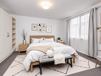 Chic, Central & Roomy - 2 Bedrooms to Call Home