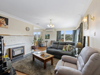 Stokes Valley starter with views & potential