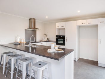 Price adjustment - 174m2 Spacious Modern Townhouse