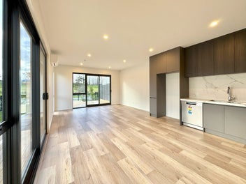 Light-Filled Corner Home with Reserve Views