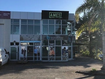 Image 1 of 6