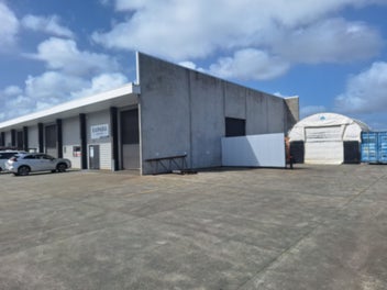 Image 1 of 10