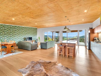 Freshly priced for spring $1,449,000