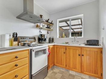 Serious Value! Central Convenience!