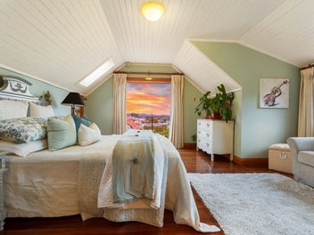 Enduring Heritage on Prestigious Ridings Road