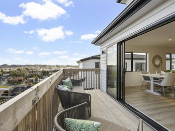 Ultimate Family Sanctuary with Income Potential