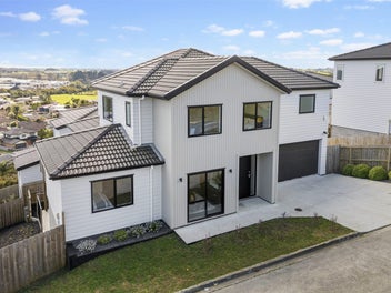 Ultimate Family Sanctuary with Income Potential