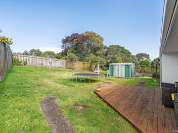 Affordable 2-Bedroom Home on Freehold Section