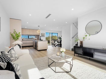 Stunning Brand-New Seaview Homes in Torbay