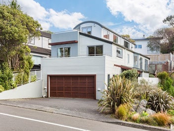 CONTEMPORARY, SUBURBAN CONVENIENCE