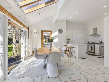 Iconic, Gracious Charm in Miramar