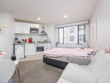 Freehold CBD Nest - Steps from Uni