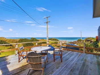 Urgent Sale: Oceanfront Opportunity