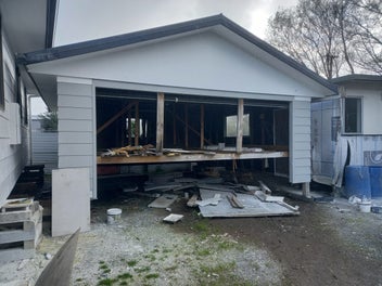 Image 1 of 10