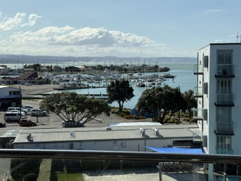 Image 1 of 20