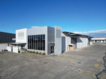 Image 1 of 14