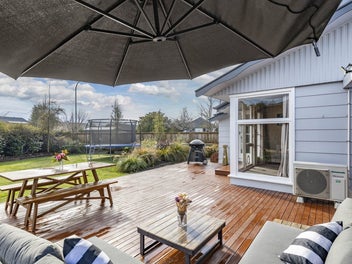 Motivated Vendors Seek Immediate Action