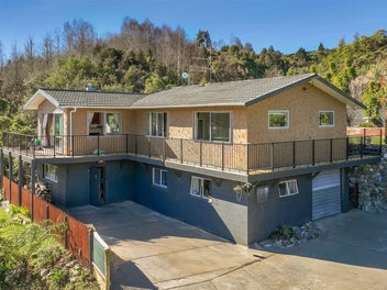 Family home with views to love