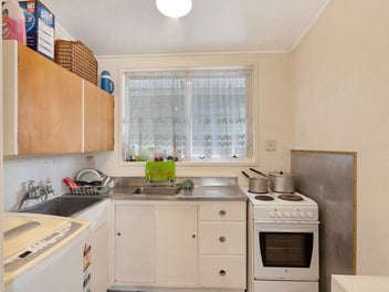 Close to Hastings Hospital