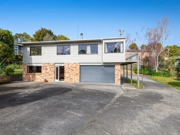Two Homes, One Title - Endless Opportunities!