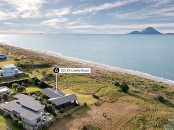 Panoramic Beachfront Paradise