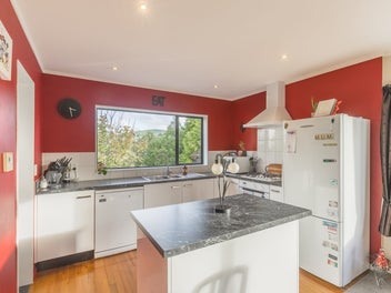 Large 250m2 , Townhouse