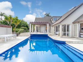 Resort-style family living