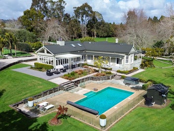 Clevedon - Lifestyle Property Priced to Sell
