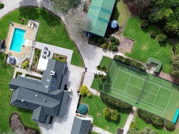 Clevedon - Lifestyle Property Priced to Sell