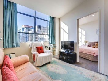 Apartment Life in the Heart of the City!