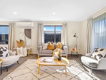 Immediate Posession! Modern Low-Maintnance Living