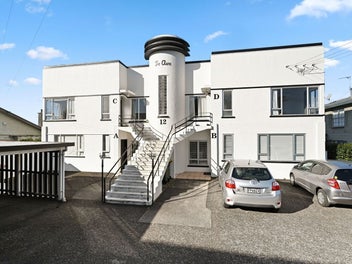 Image 1 of 11