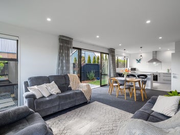 The Heart of Modern Living $795,000 - $855,000