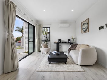 Freestanding, Seaviews, Rangi Zone
