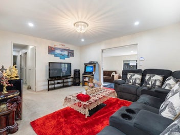 Most Affordable & Beautiful Home in Manurewa!