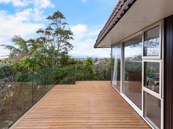 RANGI ZONE, FREEHOLD, FLAT SECTION