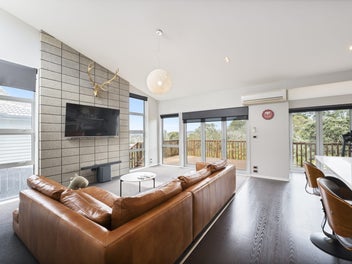 Owner Committed - Love The View, Love The Style!
