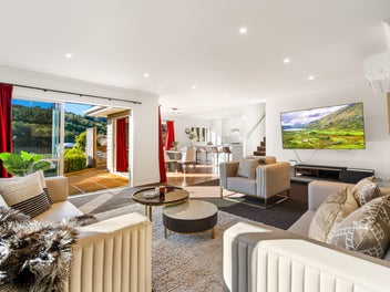 A Peaceful Family Retreat with Space, Sun & Style