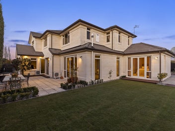 Prestigious & Sizeable Family Home- Reserve Views
