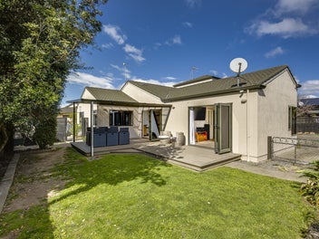 Stylish, Flexible, and Space for the Campervan