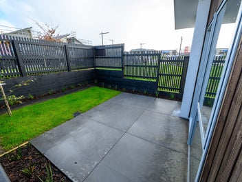 Brand new! 3 bedroom, sunny home in Peacocke