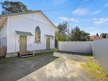 Image 1 of 31