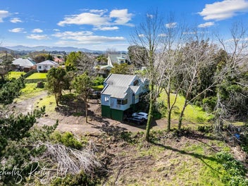 Motivated Vendors! View today