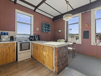 Timeless Character Blended With Modern Comforts