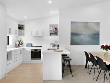 Fully Furnished Townhouse with 365-Day VA Consent