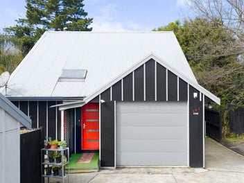 Vendors Are On the Move – All Offers Considered!