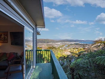 Peaceful living, beautiful views, ready for you!