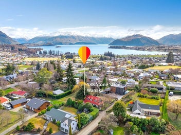 Secluded Stone Street Cottage